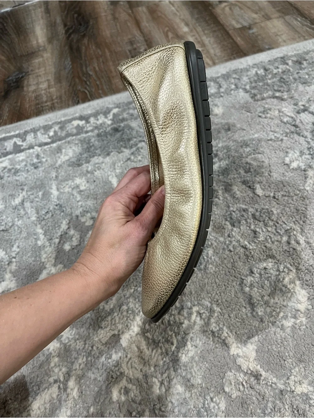 The Storehouse Flats Gold Flex size 8